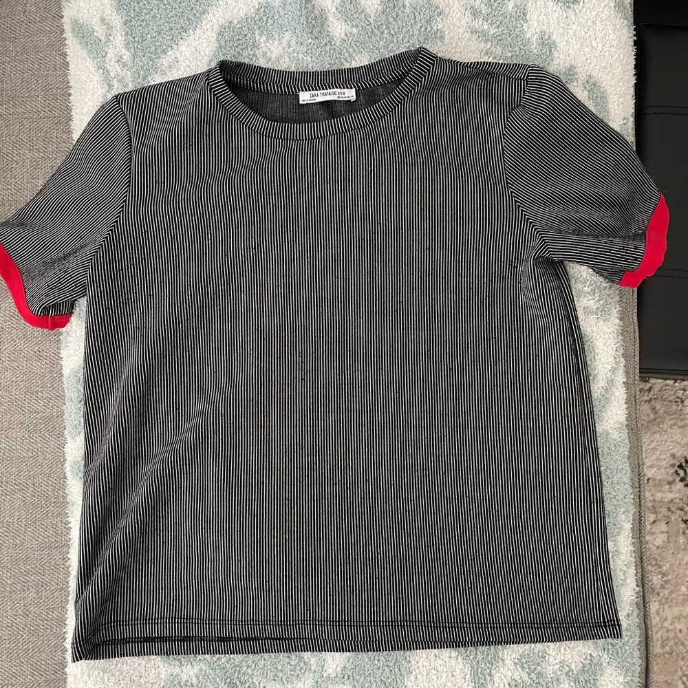 Zara red trimmed top